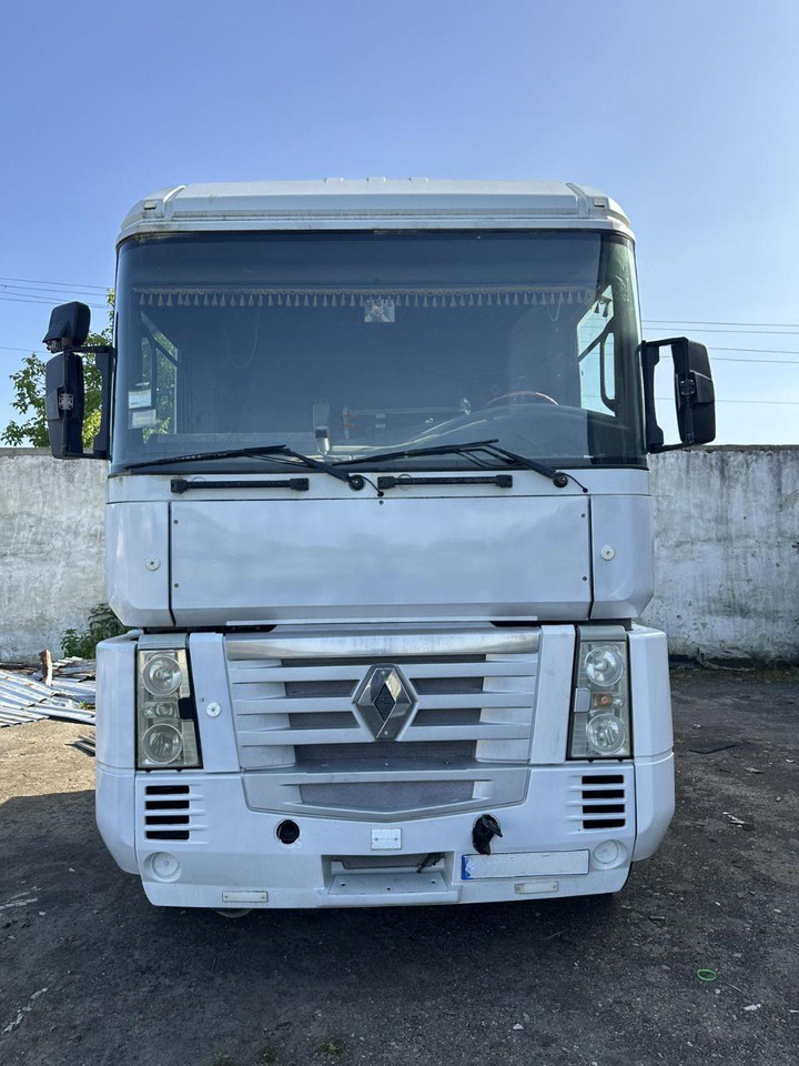RENAULT Magnum 440 - Sattelzugmaschine: das Bild 5 RENAULT Magnum 440 - Sattelzugmaschine: das Bild 5