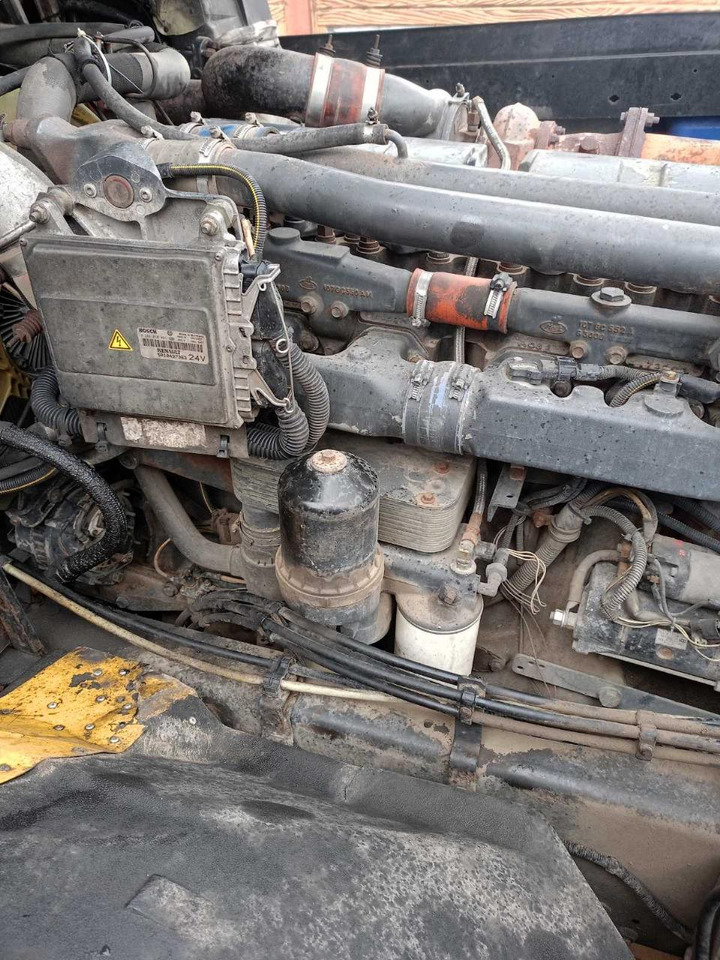 Sattelzugmaschine RENAULT Magnum 480 ID1717S: das Bild 9 Sattelzugmaschine RENAULT Magnum 480 ID1717S: das Bild 9