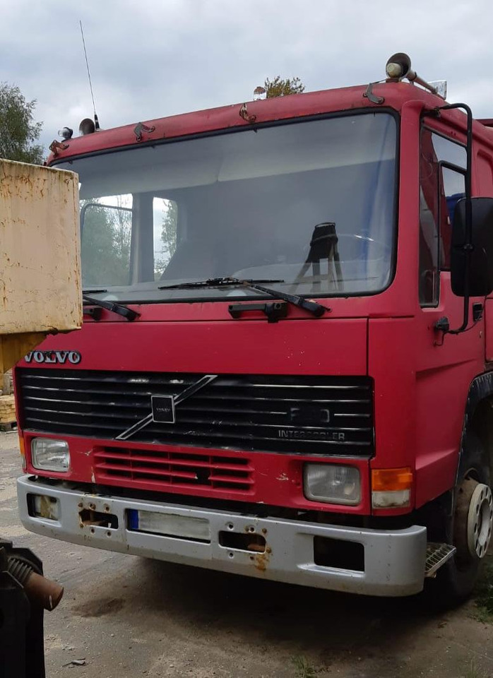 VOLVO FL10 - Kipper: das Bild 2 VOLVO FL10 - Kipper: das Bild 2