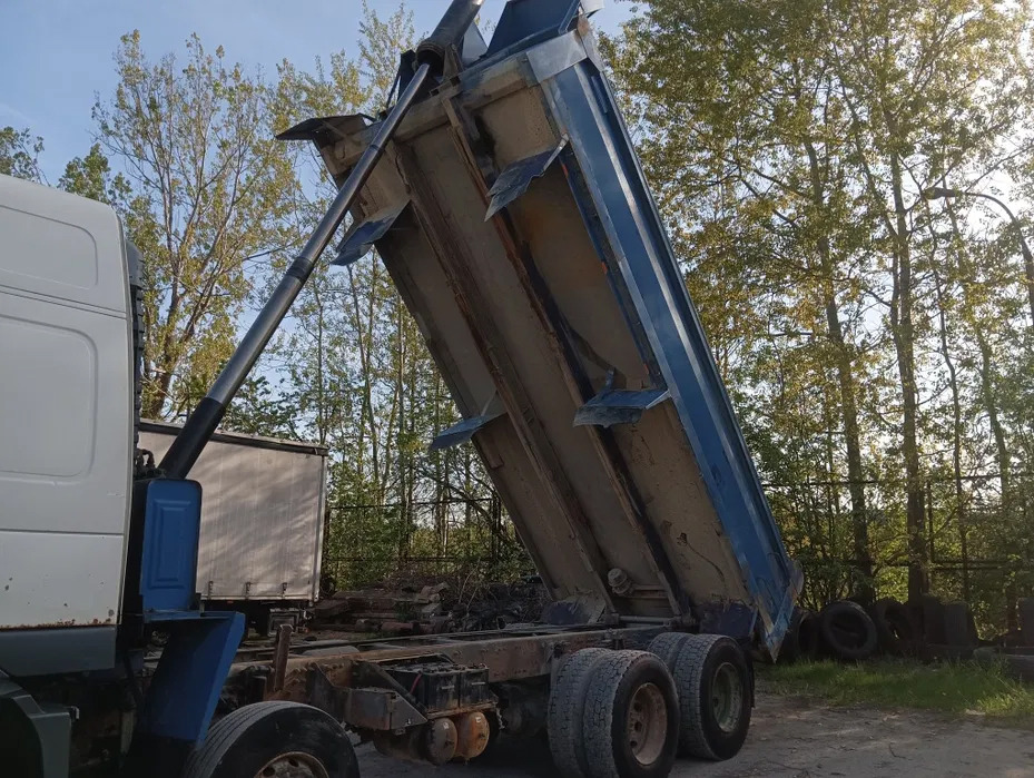 Kipper VOLVO FM9.380: das Bild 7
