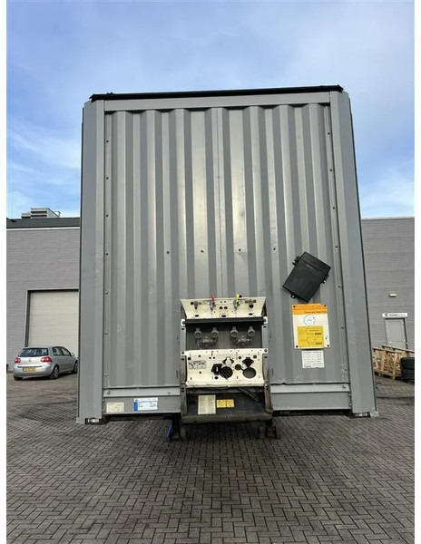 Krone 4x 2015 XL MEGA P400 HUCKEPACK FLAT STACK - Koffer Auflieger: das Bild 2 Krone 4x 2015 XL MEGA P400 HUCKEPACK FLAT STACK - Koffer Auflieger: das Bild 2