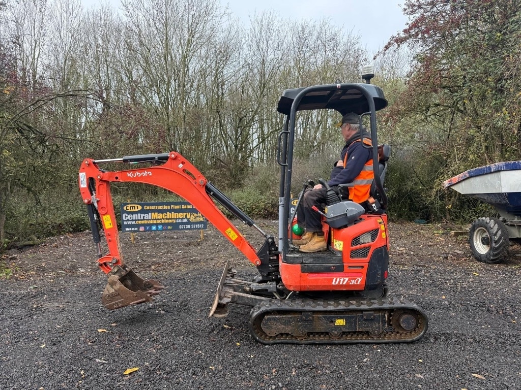 Kubota U 17-3 - Minibagger: das Bild 5 Kubota U 17-3 - Minibagger: das Bild 5
