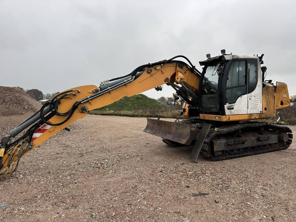 Kettenbagger Liebherr 914 Compact for parts breaking dismantling: das Bild 7