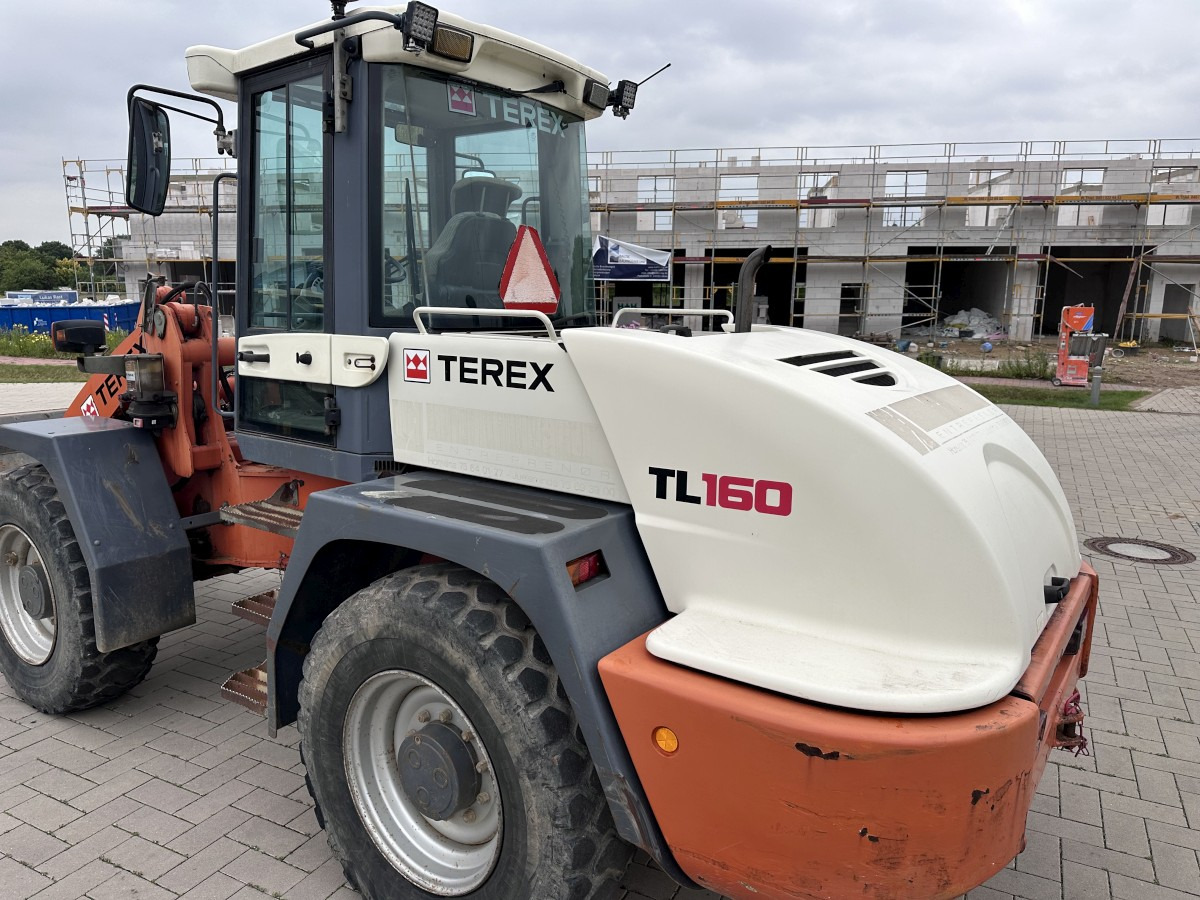 Leasing für TEREX TL 160 Klima Schaufel + Palettengabel Top ! TEREX TL 160 Klima Schaufel + Palettengabel Top !: das Bild 24