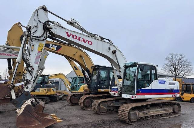 Volvo EC 220 DL Deutsche Maschine! - Kettenbagger: das Bild 1 Volvo EC 220 DL Deutsche Maschine! - Kettenbagger: das Bild 1