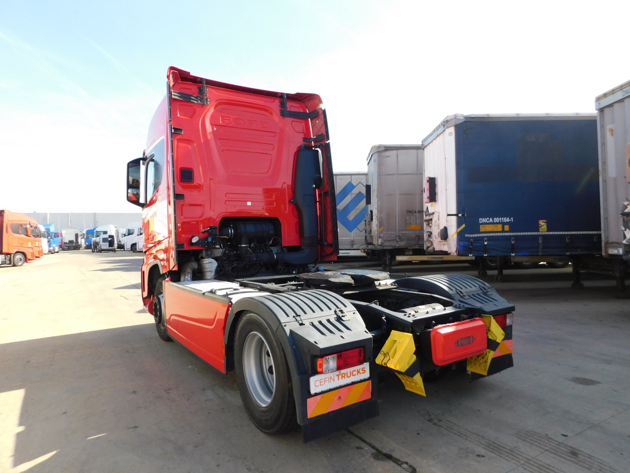 Ford F max 4x2 scab e6 12tx2620 - Sattelzugmaschine: das Bild 4 Ford F max 4x2 scab e6 12tx2620 - Sattelzugmaschine: das Bild 4