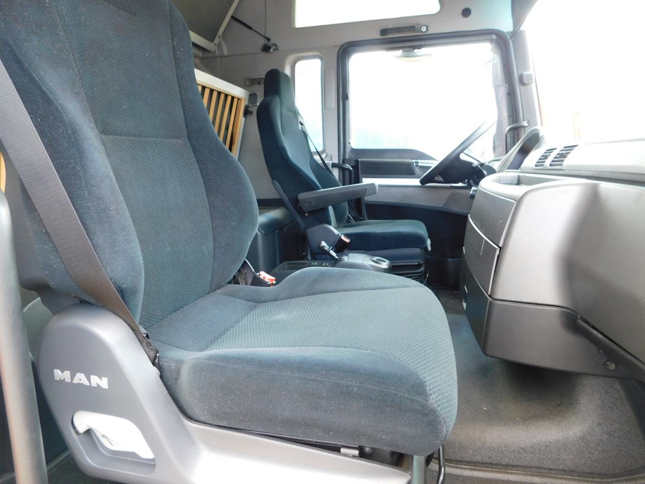 Man Tgx 18480 - Sattelzugmaschine: das Bild 5 Man Tgx 18480 - Sattelzugmaschine: das Bild 5