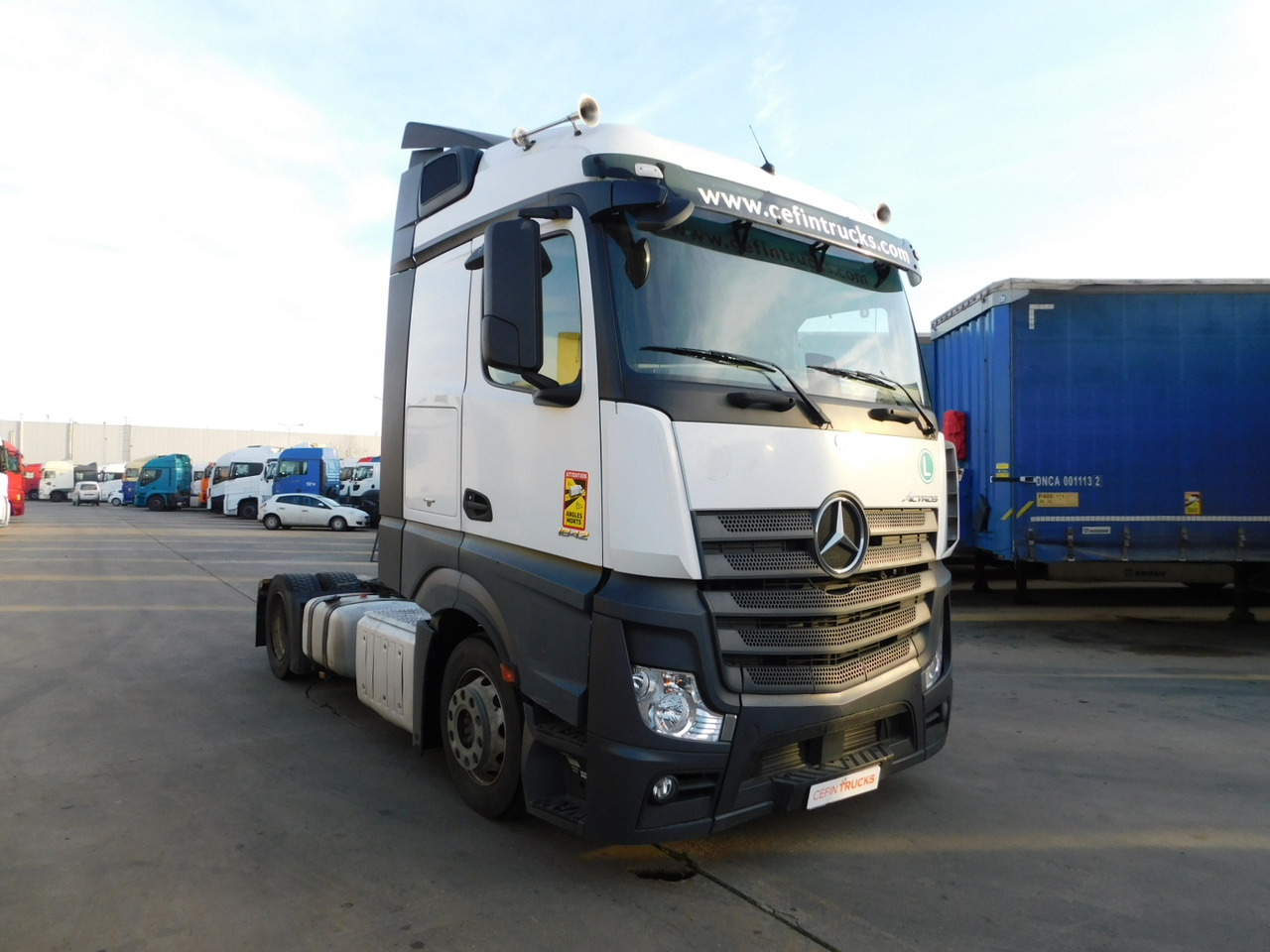 Mercedes Actros - Sattelzugmaschine: das Bild 2 Mercedes Actros - Sattelzugmaschine: das Bild 2