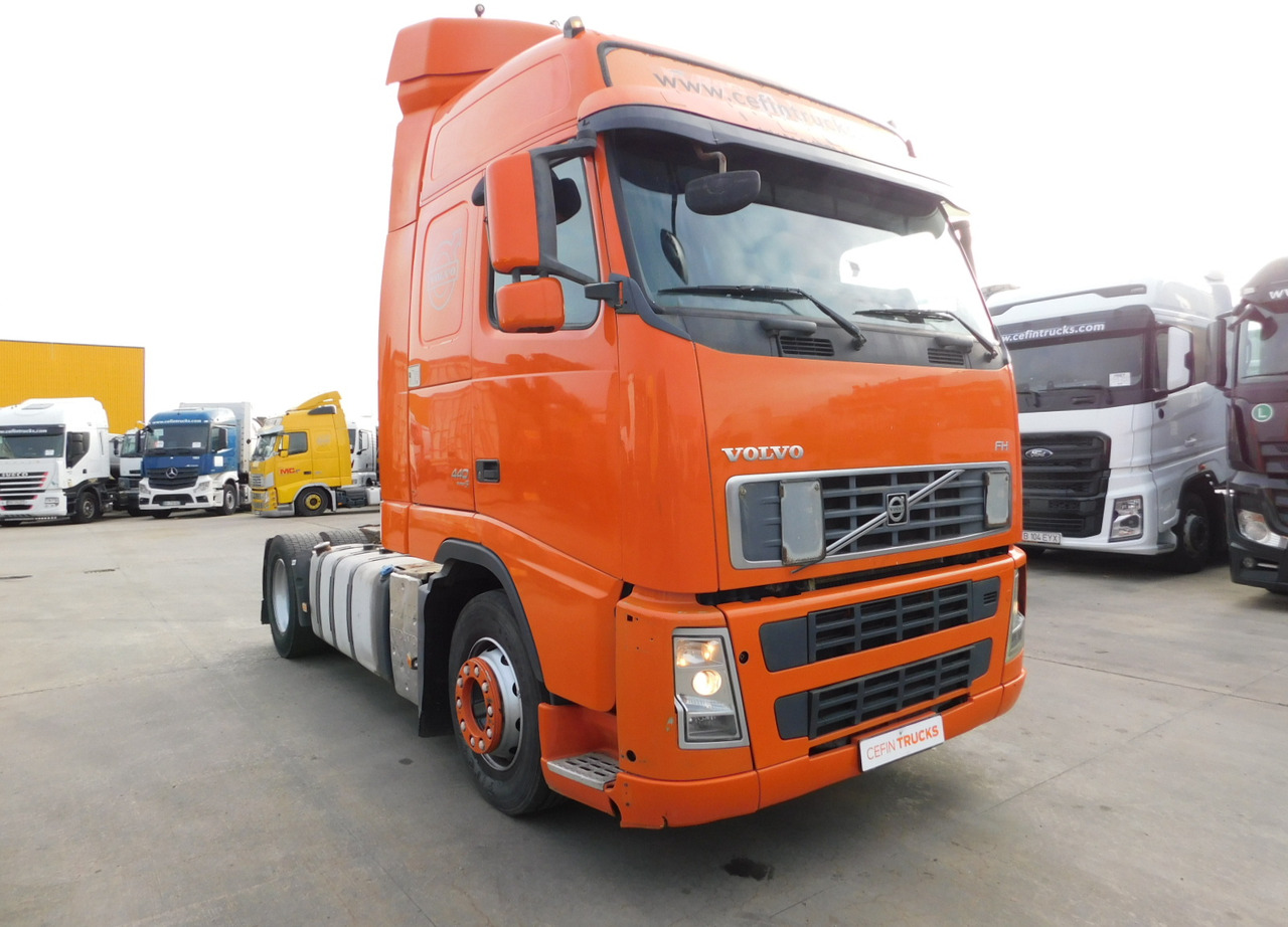 Volvo Fh 440 - Sattelzugmaschine: das Bild 2 Volvo Fh 440 - Sattelzugmaschine: das Bild 2