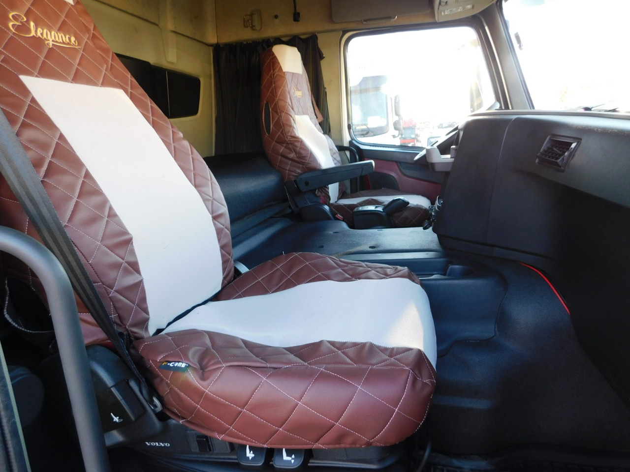 Volvo Fm 450 - Sattelzugmaschine: das Bild 5 Volvo Fm 450 - Sattelzugmaschine: das Bild 5