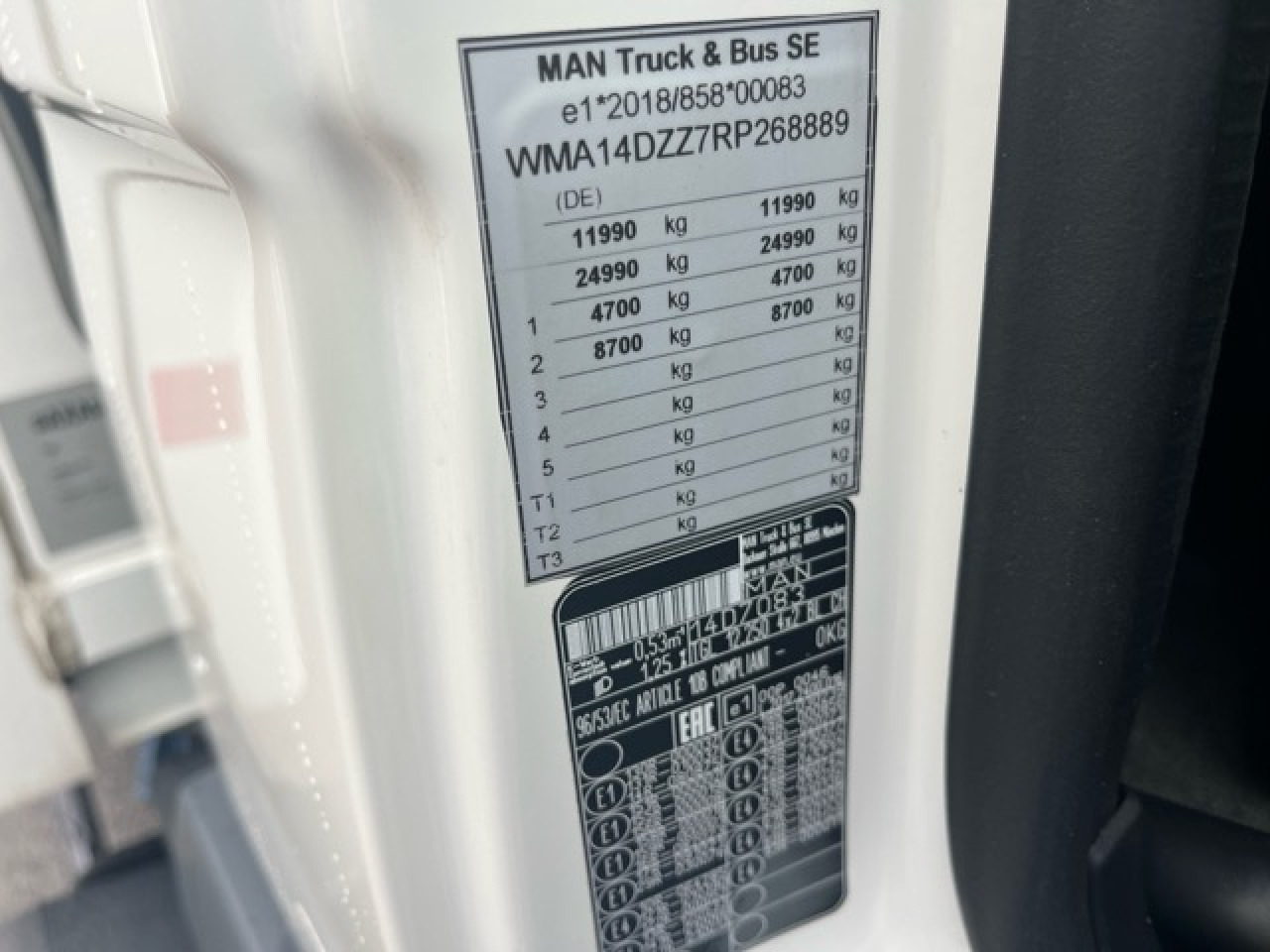 MAN TGL 12.250 4x2 BL CH Euro6 Klima AHK Luftfeder ZV - Koffer LKW: das Bild 2 MAN TGL 12.250 4x2 BL CH Euro6 Klima AHK Luftfeder ZV - Koffer LKW: das Bild 2