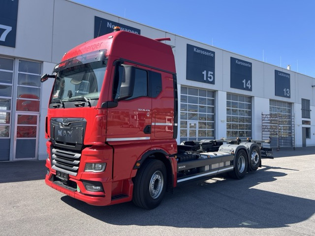 MAN TGX 26.470 6x2-4 LL - neu bereift Euro6 Intarder - Containerwagen/ Wechselfahrgestell LKW: das Bild 1 MAN TGX 26.470 6x2-4 LL - neu bereift Euro6 Intarder - Containerwagen/ Wechselfahrgestell LKW: das Bild 1