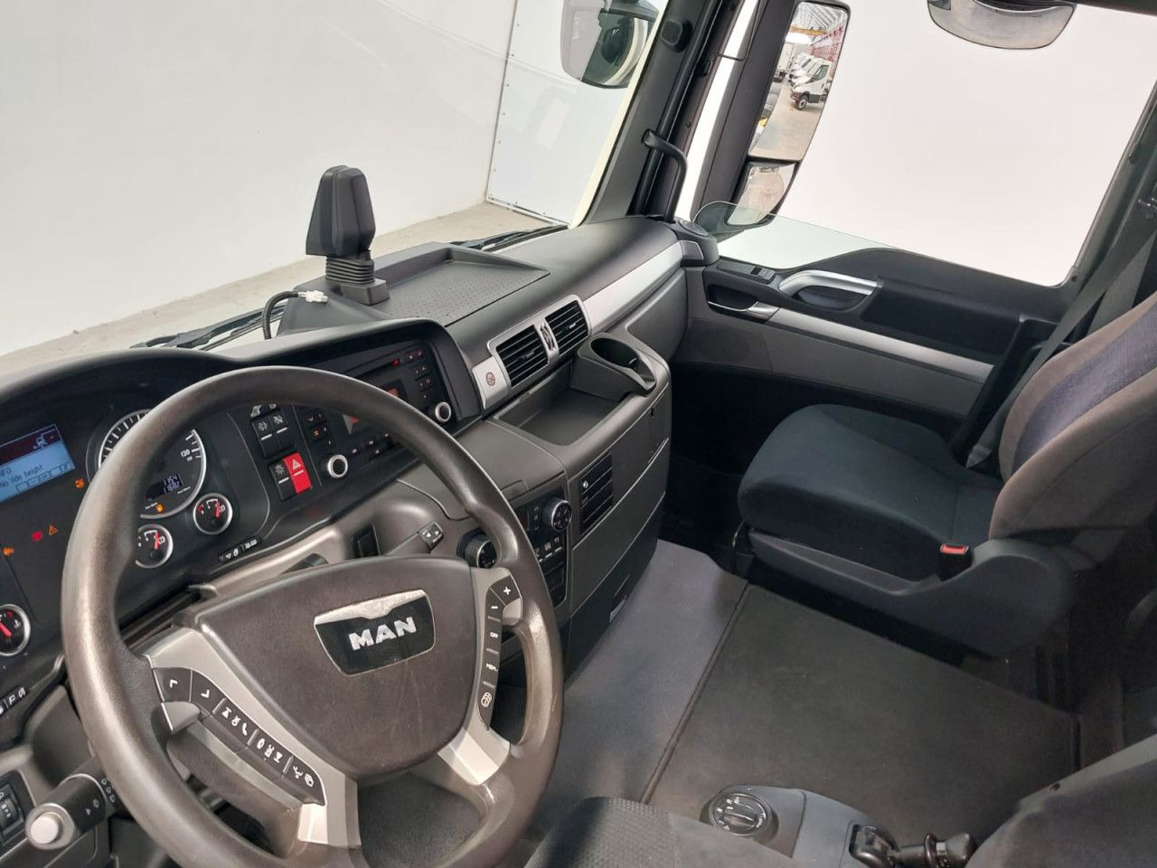 MAN TGX - Sattelzugmaschine: das Bild 5 MAN TGX - Sattelzugmaschine: das Bild 5