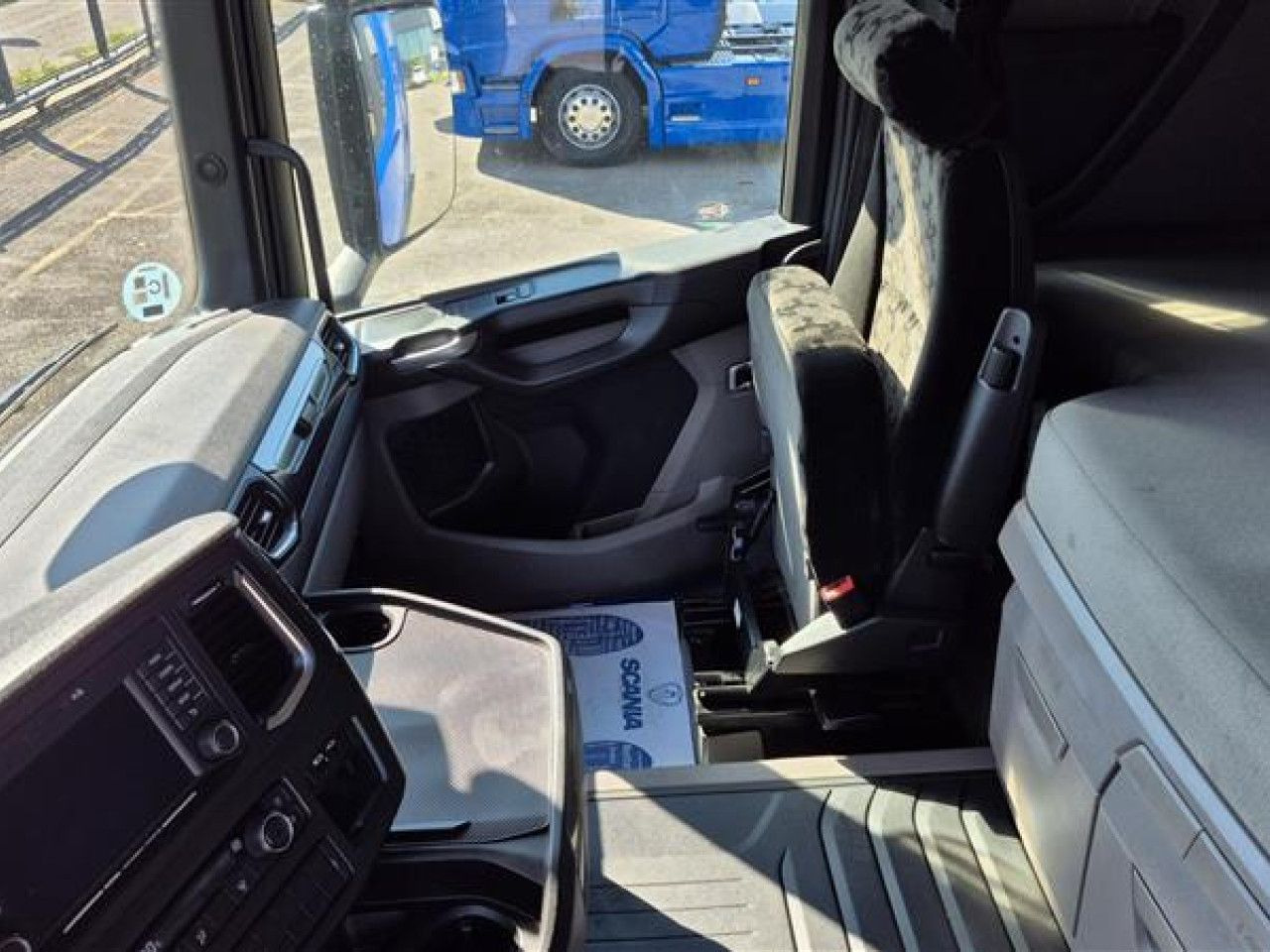 Scania R 450 - Sattelzugmaschine: das Bild 5 Scania R 450 - Sattelzugmaschine: das Bild 5