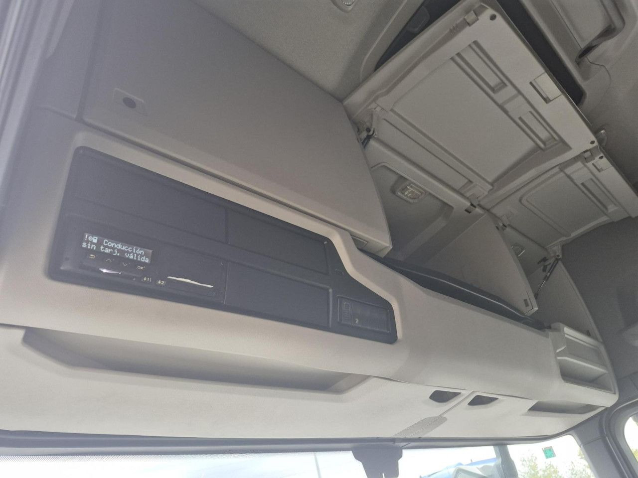 Sattelzugmaschine Scania R 450: das Bild 11 Sattelzugmaschine Scania R 450: das Bild 11