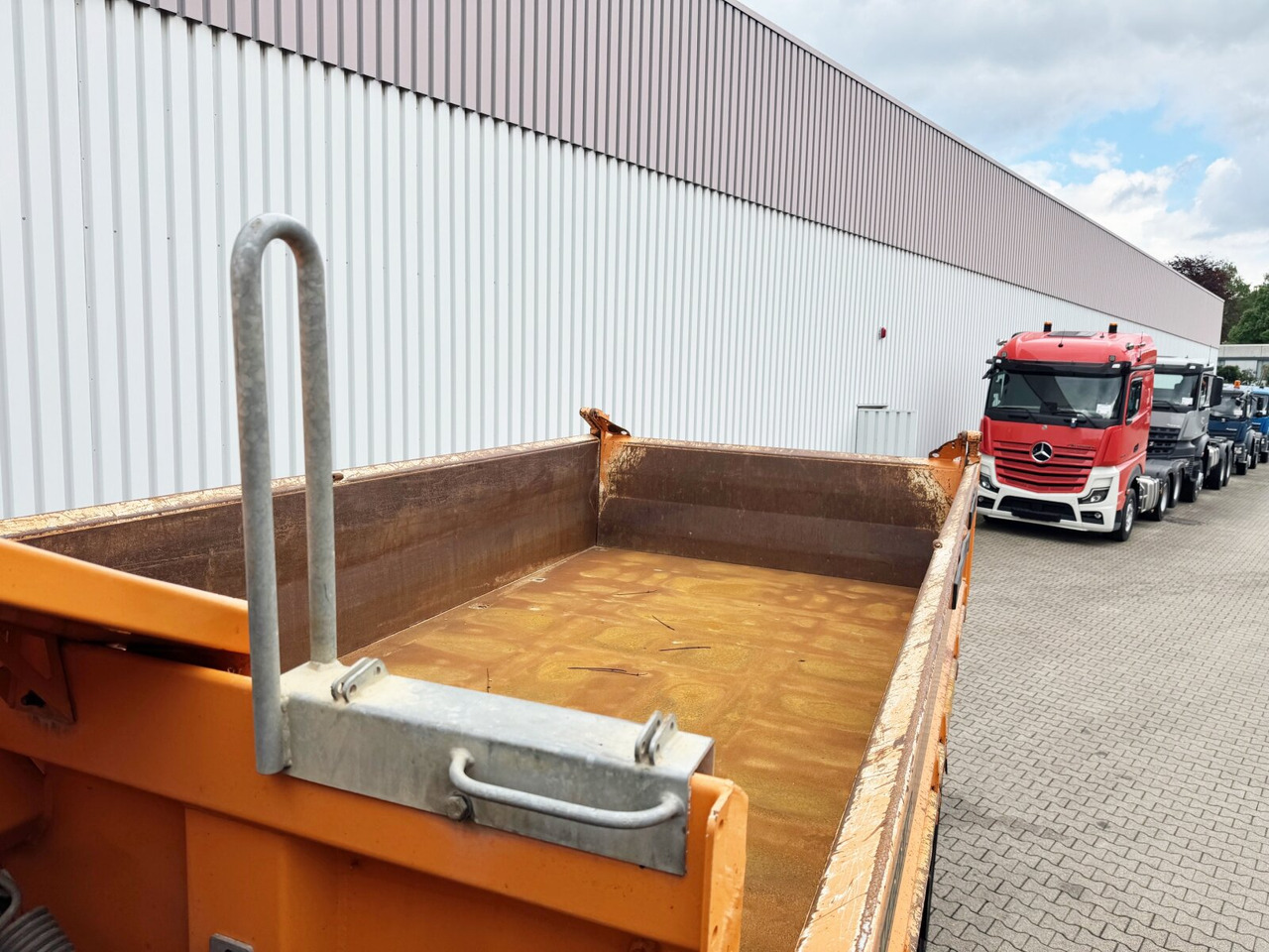 AD260T41 6x4 AD260T41 6x4, EEV - Kipper: das Bild 2 AD260T41 6x4 AD260T41 6x4, EEV - Kipper: das Bild 2