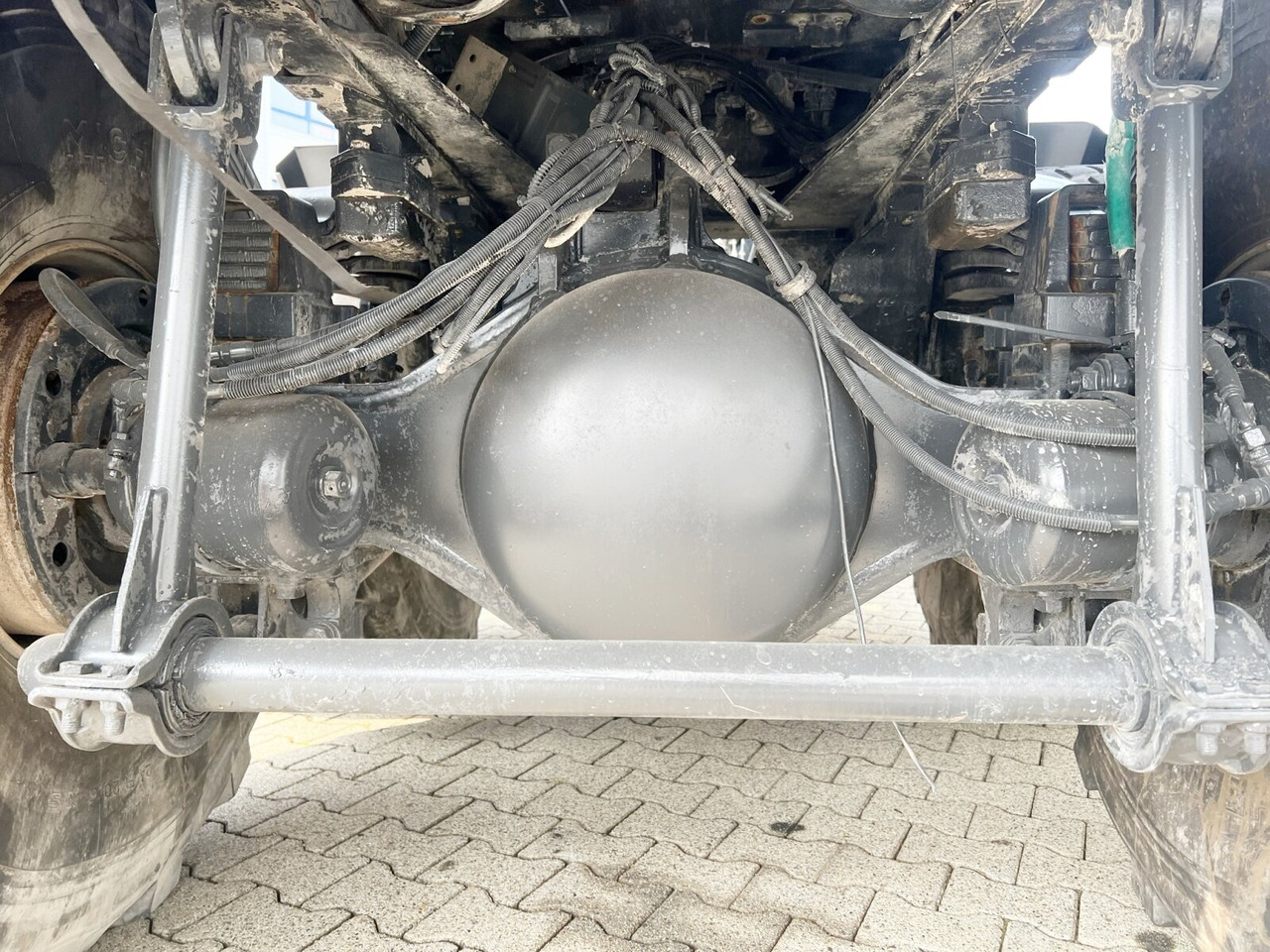 ASTRA HD9 86.56 8x6, 24m³ Mulde, Intarder ASTRA HD9 86.56 8x6, 24m³ Mulde, Intarder - Muldenkipper/ Dumper: das Bild 5 ASTRA HD9 86.56 8x6, 24m³ Mulde, Intarder ASTRA HD9 86.56 8x6, 24m³ Mulde, Intarder - Muldenkipper/ Dumper: das Bild 5