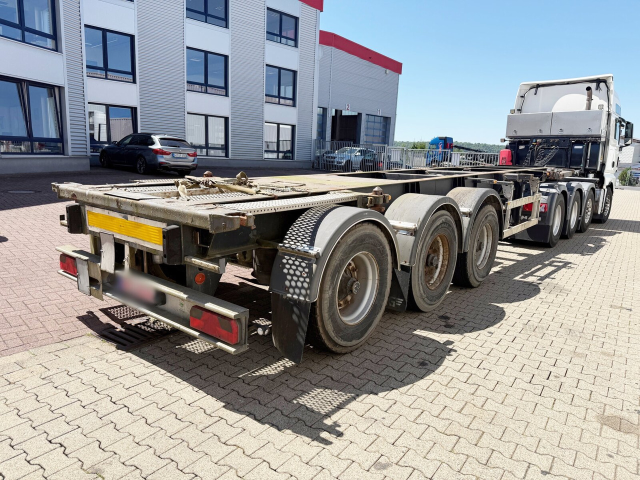 Auflieger Lag 0-3-39 CD Containerchassis 0-3-39 CD Containerchassis, 20ft und 30ft, ADR: das Bild 6