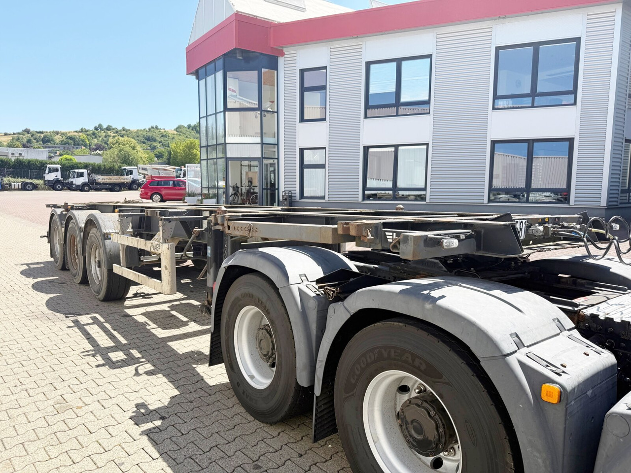 Auflieger Lag 0-3-39 CD Containerchassis 0-3-39 CD Containerchassis, 20ft und 30ft, ADR: das Bild 7
