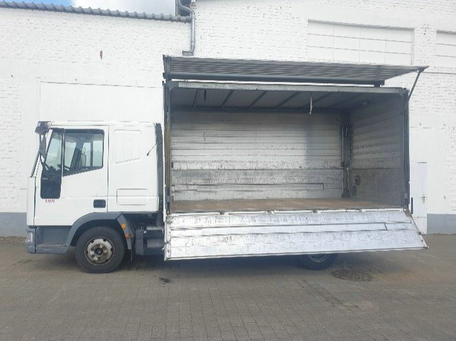Koffer LKW Euro Cargo ML 75E14 4x2 Euro Cargo ML 75E14 4x2 Getränkekoffer, 6-Zylinder-Motor: das Bild 10