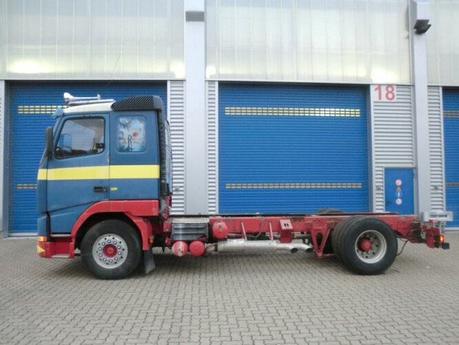 FH New 12-420 4x2 - Fahrgestell LKW: das Bild 3 FH New 12-420 4x2 - Fahrgestell LKW: das Bild 3