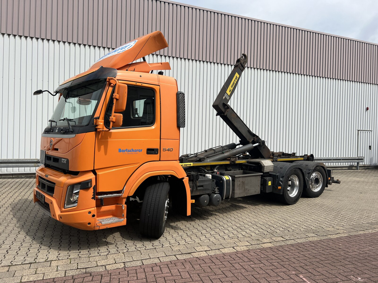 FMX 540 6x2 FMX 540 6x2, Lenk-/Liftachse, Motorabtrieb - Abrollkipper: das Bild 1 FMX 540 6x2 FMX 540 6x2, Lenk-/Liftachse, Motorabtrieb - Abrollkipper: das Bild 1