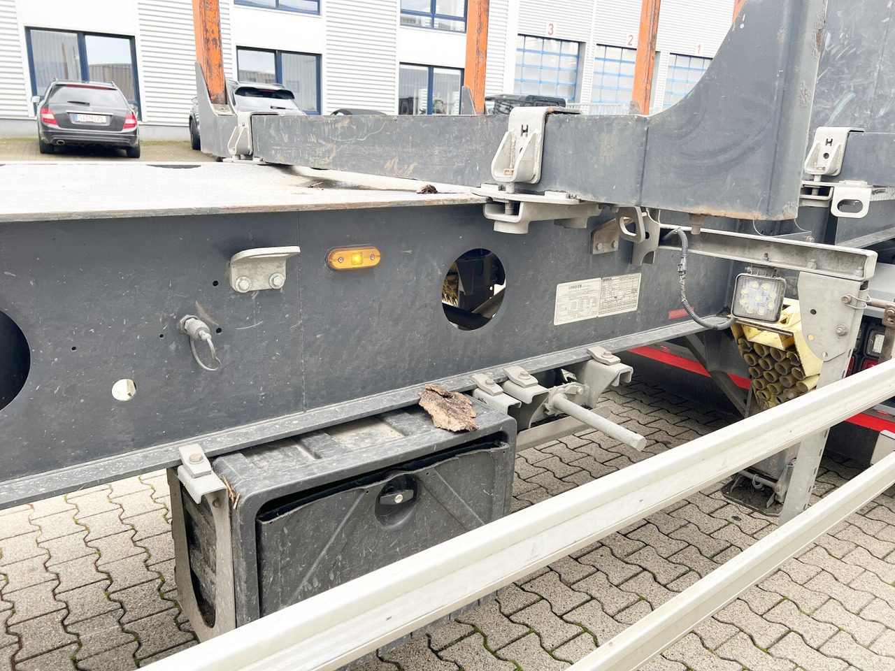 Gsodam 3-Achs Holzauflieger Gsodam 3-Achs Holzauflieger, Liftachse - Holzauflieger: das Bild 4 Gsodam 3-Achs Holzauflieger Gsodam 3-Achs Holzauflieger, Liftachse - Holzauflieger: das Bild 4