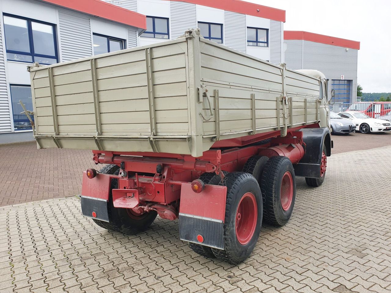 Kipper HENSCHEL HS 20 TS 6x4 HENSCHEL HS 20 TS 6x4: das Bild 14
