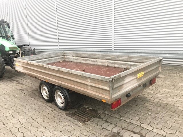 HL 20.40x20 Gotha Anh-Bau HL 20.40x20, Ex-Bundeswehr - Pritschenanhänger/ Plattformanhänger: das Bild 4 HL 20.40x20 Gotha Anh-Bau HL 20.40x20, Ex-Bundeswehr - Pritschenanhänger/ Plattformanhänger: das Bild 4