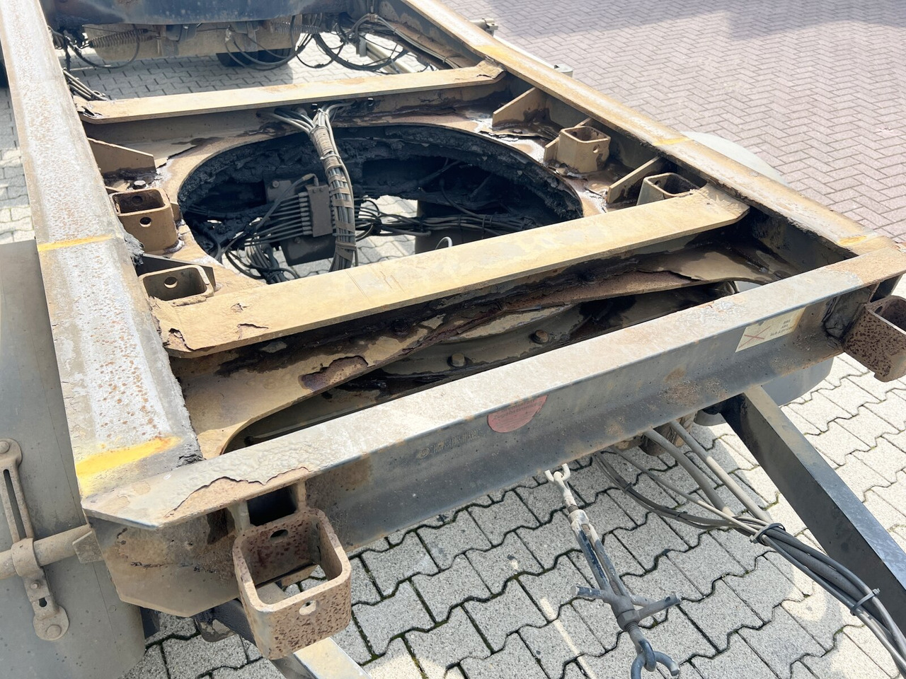 HSA 18.65 Schlittenabroller HSA 18.65 Schlittenabroller - Abrollanhänger/ Absetzanhänger: das Bild 5 HSA 18.65 Schlittenabroller HSA 18.65 Schlittenabroller - Abrollanhänger/ Absetzanhänger: das Bild 5