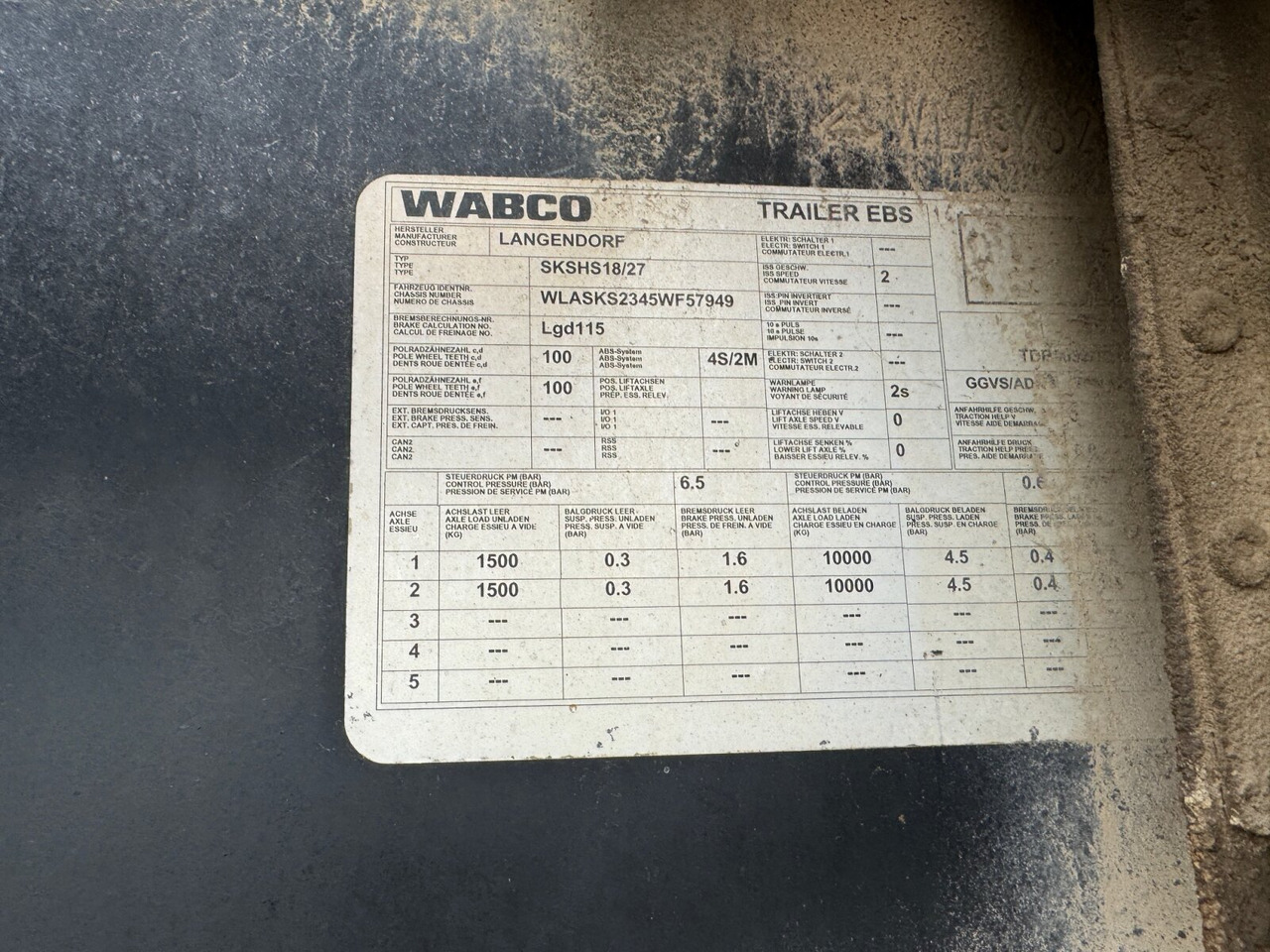 Langendorf SKA-HS 18/27 SKA-HS 18/27, Stahlmulde ca. 24m³ - Kipper Auflieger: das Bild 3 Langendorf SKA-HS 18/27 SKA-HS 18/27, Stahlmulde ca. 24m³ - Kipper Auflieger: das Bild 3