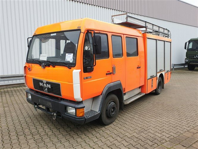 MAN 10.224 LC 4x2 BB, TLF 16/12 10.224 LC 4x2 BB Doka, TLF 16/12, 6-Zylinder Motor - Feuerwehrfahrzeug: das Bild 1 MAN 10.224 LC 4x2 BB, TLF 16/12 10.224 LC 4x2 BB Doka, TLF 16/12, 6-Zylinder Motor - Feuerwehrfahrzeug: das Bild 1