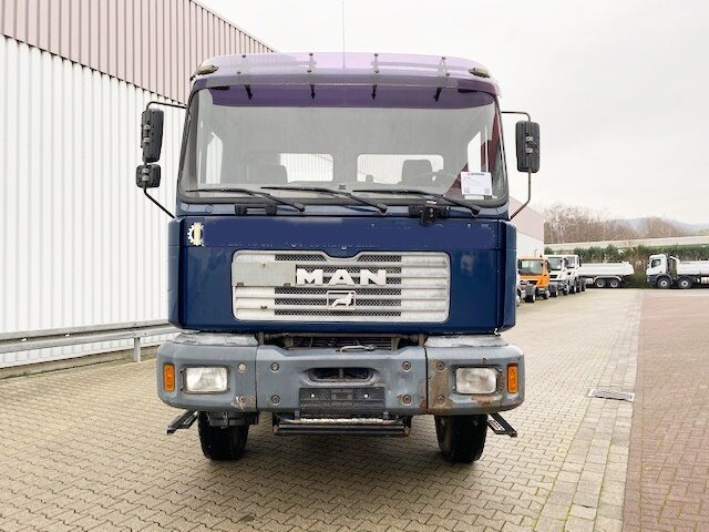 MAN T40 26.364/414 6x4, 6-Zylinder T40 26.364/414 6x4, 6-Zylinder - Fahrgestell LKW: das Bild 4 MAN T40 26.364/414 6x4, 6-Zylinder T40 26.364/414 6x4, 6-Zylinder - Fahrgestell LKW: das Bild 4