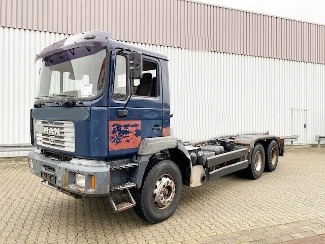MAN T40 26.364/414 6x4, 6-Zylinder T40 26.364/414 6x4, 6-Zylinder - Fahrgestell LKW: das Bild 1 MAN T40 26.364/414 6x4, 6-Zylinder T40 26.364/414 6x4, 6-Zylinder - Fahrgestell LKW: das Bild 1