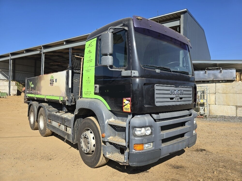 MAN TGA 26.363 6x4 BB TGA 26.363 6x4 BB, 3-S-Alukipper - Kipper, Autokran: das Bild 1 MAN TGA 26.363 6x4 BB TGA 26.363 6x4 BB, 3-S-Alukipper - Kipper, Autokran: das Bild 1