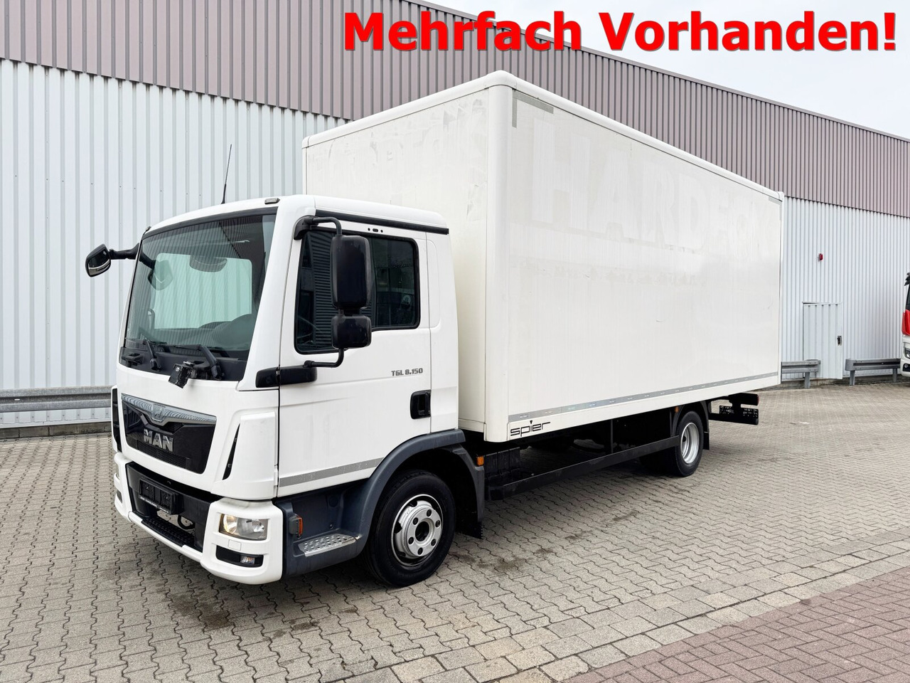 MAN TGL 8.150 4x2 BL TGL 8.150 4x2 BL, Möbelkoffer mit Rolltor - Koffer LKW: das Bild 1 MAN TGL 8.150 4x2 BL TGL 8.150 4x2 BL, Möbelkoffer mit Rolltor - Koffer LKW: das Bild 1