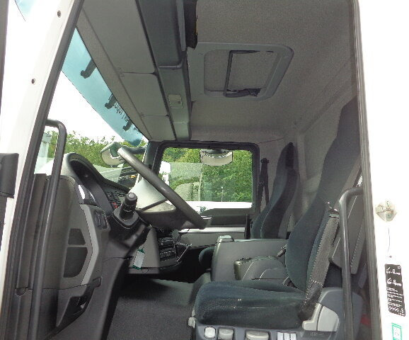 Autokran, Pritsche LKW MAN TGM 26.340 6x2-4 LL TGM 26.340 6x2-4 LL,Lenk-Liftachse, Heckkran, Palfinger PK 11.001, faltbar,: das Bild 10 Autokran, Pritsche LKW MAN TGM 26.340 6x2-4 LL TGM 26.340 6x2-4 LL,Lenk-Liftachse, Heckkran, Palfinger PK 11.001, faltbar,: das Bild 10