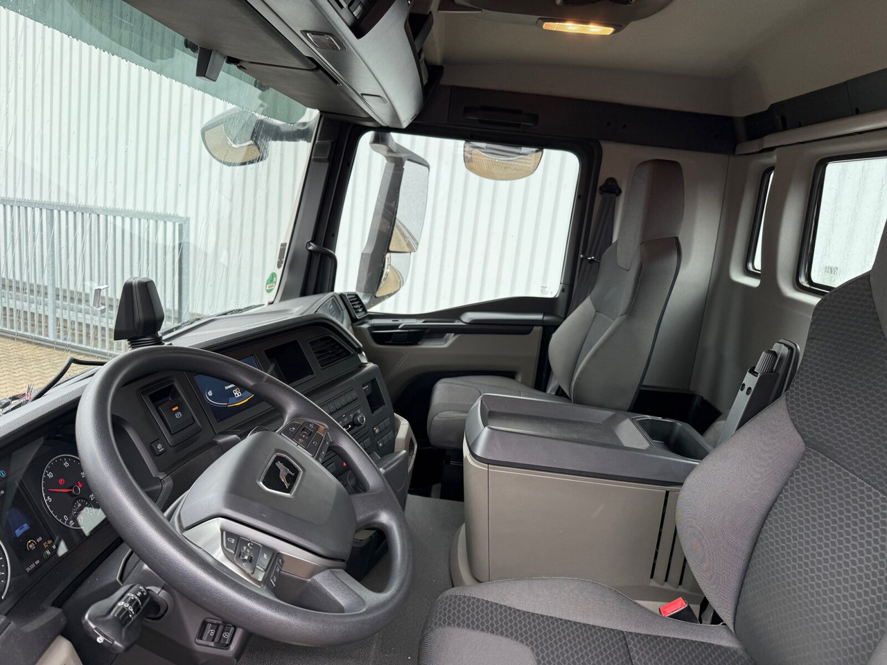 MAN TGS 18.430 4x2 BL TGS 18.430 4x2 BL, Tele-Absetzer, Funk - Absetzkipper: das Bild 2 MAN TGS 18.430 4x2 BL TGS 18.430 4x2 BL, Tele-Absetzer, Funk - Absetzkipper: das Bild 2