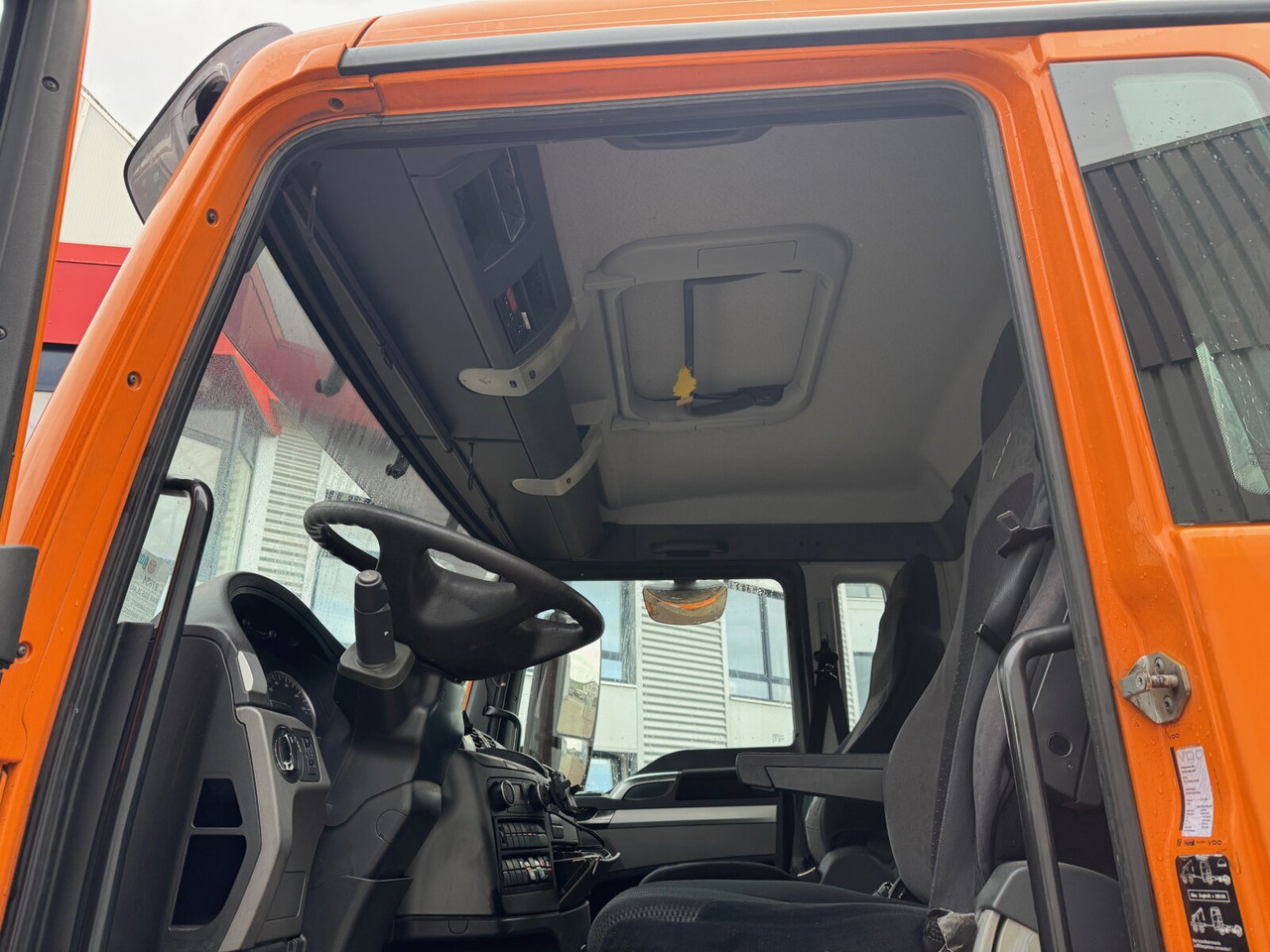 MAN TGS 26.440 6x2-4 BL TGS 26.440 6x2-4 BL, Lenk-/Liftachse, Krankabine, Kran Epsilon Q150Z96 - Abrollkipper, Autokran: das Bild 3 MAN TGS 26.440 6x2-4 BL TGS 26.440 6x2-4 BL, Lenk-/Liftachse, Krankabine, Kran Epsilon Q150Z96 - Abrollkipper, Autokran: das Bild 3