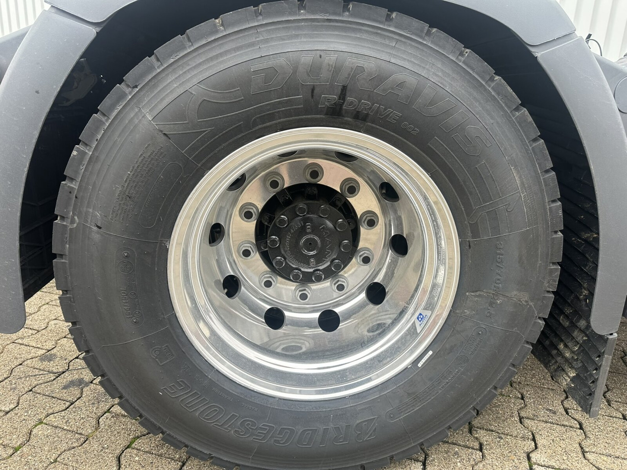 MAN TGS 26.440 6x2-4 LL CH TGS 26.440 6x2-4 LL CH, Lenk-/Liftachse, Navi, LED - Fahrgestell LKW: das Bild 5 MAN TGS 26.440 6x2-4 LL CH TGS 26.440 6x2-4 LL CH, Lenk-/Liftachse, Navi, LED - Fahrgestell LKW: das Bild 5