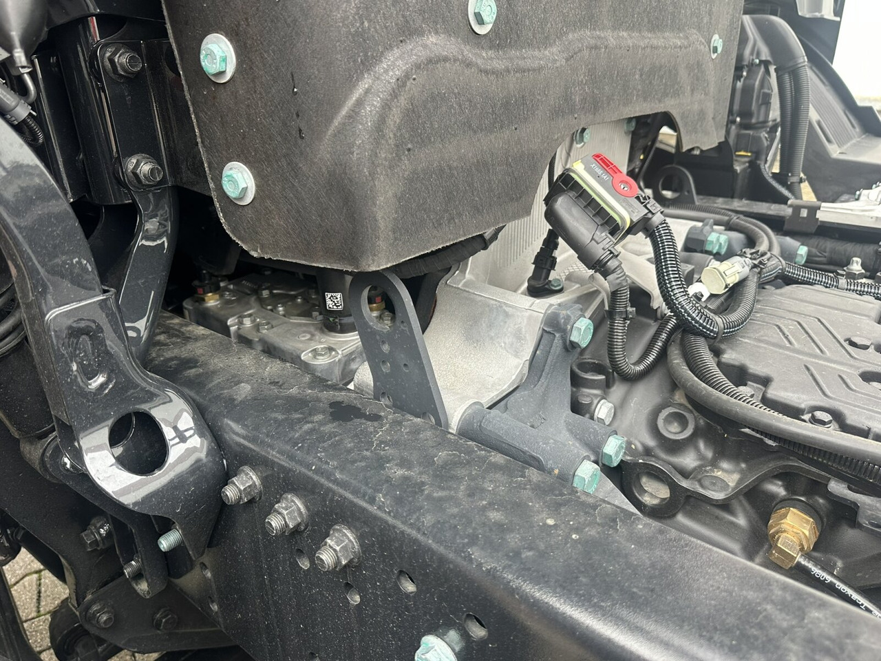 MAN TGS 26.440 6x2-4 LL CH TGS 26.440 6x2-4 LL CH, Lenk-/Liftachse, Navi, LED - Fahrgestell LKW: das Bild 2 MAN TGS 26.440 6x2-4 LL CH TGS 26.440 6x2-4 LL CH, Lenk-/Liftachse, Navi, LED - Fahrgestell LKW: das Bild 2