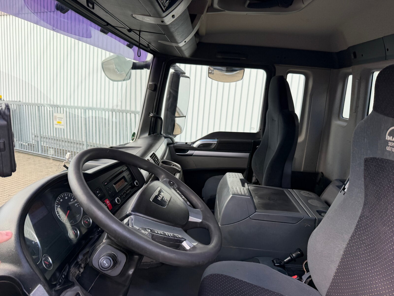 MAN TGS 26.540 6x4 BL TGS 26.540 6x4 BL, Intarder, Bordmatik - Kipper: das Bild 3 MAN TGS 26.540 6x4 BL TGS 26.540 6x4 BL, Intarder, Bordmatik - Kipper: das Bild 3