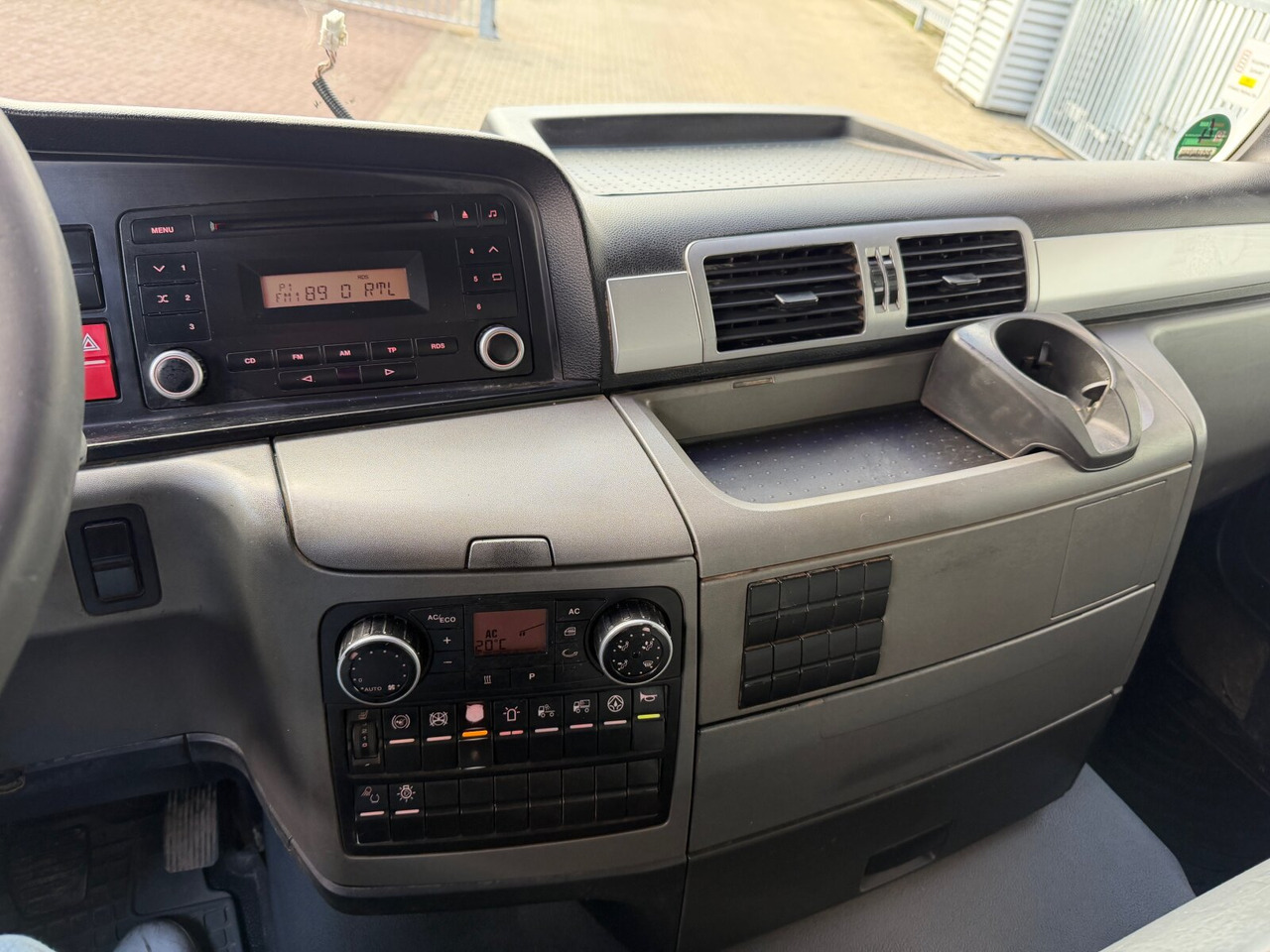 MAN TGS 26.540 6x4 BL TGS 26.540 6x4 BL, Intarder, Bordmatik - Kipper: das Bild 5 MAN TGS 26.540 6x4 BL TGS 26.540 6x4 BL, Intarder, Bordmatik - Kipper: das Bild 5