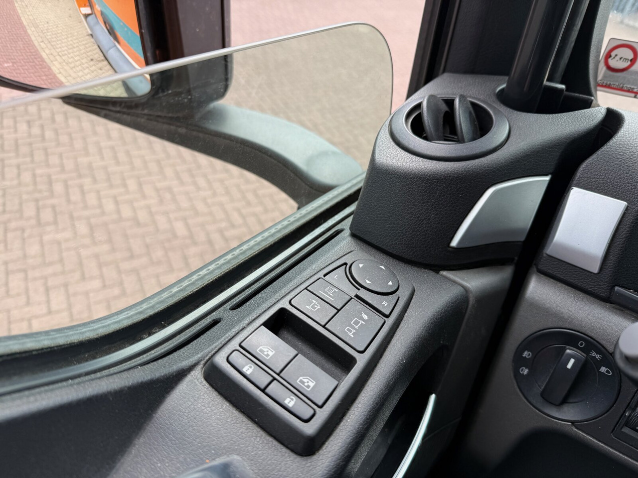 Müllwagen Für die Beförderung von Müll MAN TGS 35.360 8x2-6 BL TGS 35.360 8x2-6 BL, 2x Lenkachse, Zöller Medium XL, Zöller-Schüttung: das Bild 7