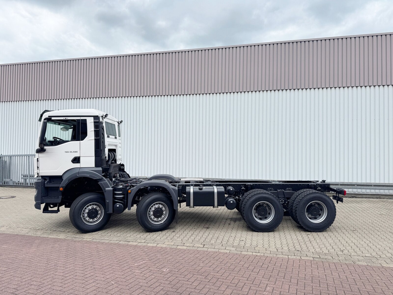 Kipper, Zustand - NEU MAN TGS 35.480 8x8 BB CH TGS 35.480 8x8 BB CH, Hohe Bauart, Nebenantrieb: das Bild 14