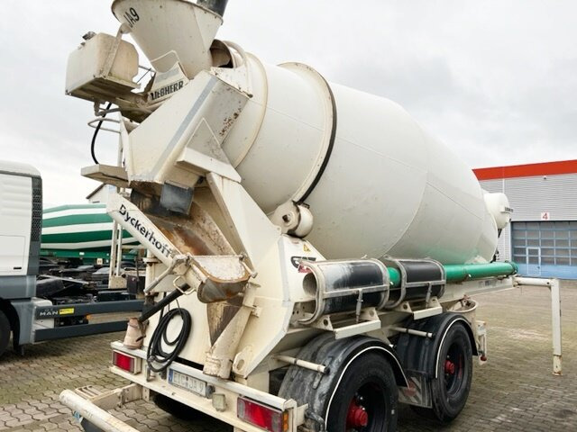 MÜLLER MITTELTAL SF32 mit Liebherr Betonmischer ca. 10m³ MÜLLER MITTELTAL SF32, Liebherr Betonmischer 10m³, 4x VORHANDEN , Liftachse - Betonmischer Auflieger: das Bild 5 MÜLLER MITTELTAL SF32 mit Liebherr Betonmischer ca. 10m³ MÜLLER MITTELTAL SF32, Liebherr Betonmischer 10m³, 4x VORHANDEN , Liftachse - Betonmischer Auflieger: das Bild 5