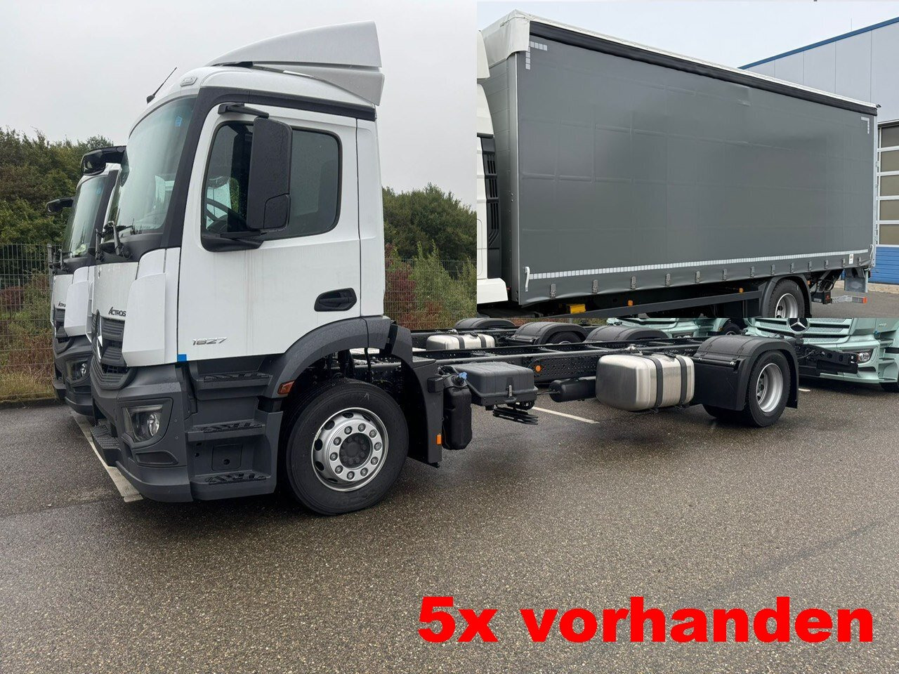 Mercedes-Benz Actros 1827/30 L 4x2 Actros 1827/30 L 4x2, Gardine, LBW - Pritsche LKW: das Bild 1 Mercedes-Benz Actros 1827/30 L 4x2 Actros 1827/30 L 4x2, Gardine, LBW - Pritsche LKW: das Bild 1