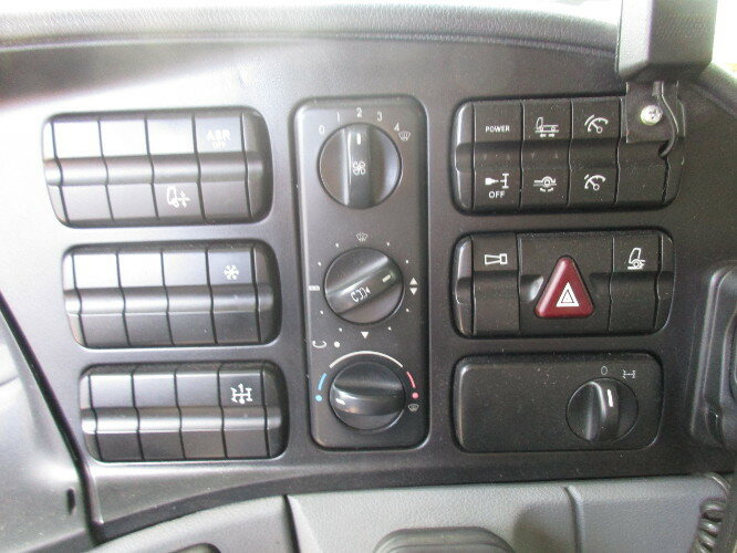 Mercedes-Benz Actros 1841L 4x2 1841L 4x2 Lück Getreidekipper, Retarder, 2x VORH.! - Kipper: das Bild 3 Mercedes-Benz Actros 1841L 4x2 1841L 4x2 Lück Getreidekipper, Retarder, 2x VORH.! - Kipper: das Bild 3