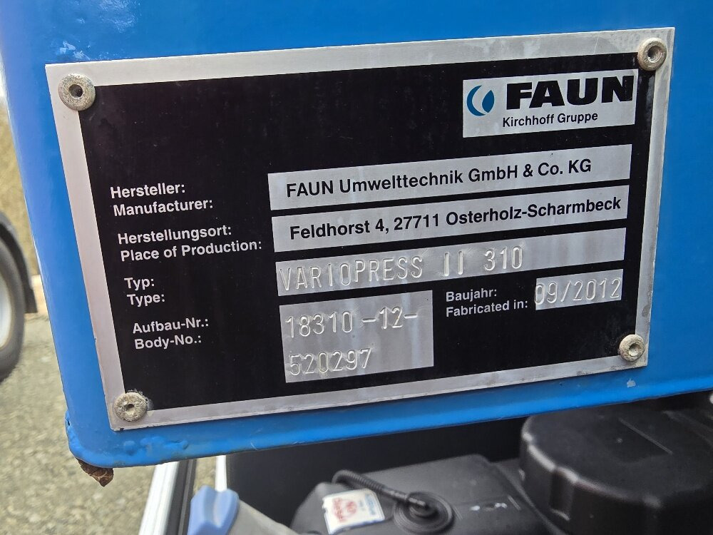 Mercedes-Benz Actros 2032 LA 4x4 Actros 2032 LA 4x4, Faun Variopress 310 ca. 10m³, Zöller Schüttung - Müllwagen: das Bild 4 Mercedes-Benz Actros 2032 LA 4x4 Actros 2032 LA 4x4, Faun Variopress 310 ca. 10m³, Zöller Schüttung - Müllwagen: das Bild 4
