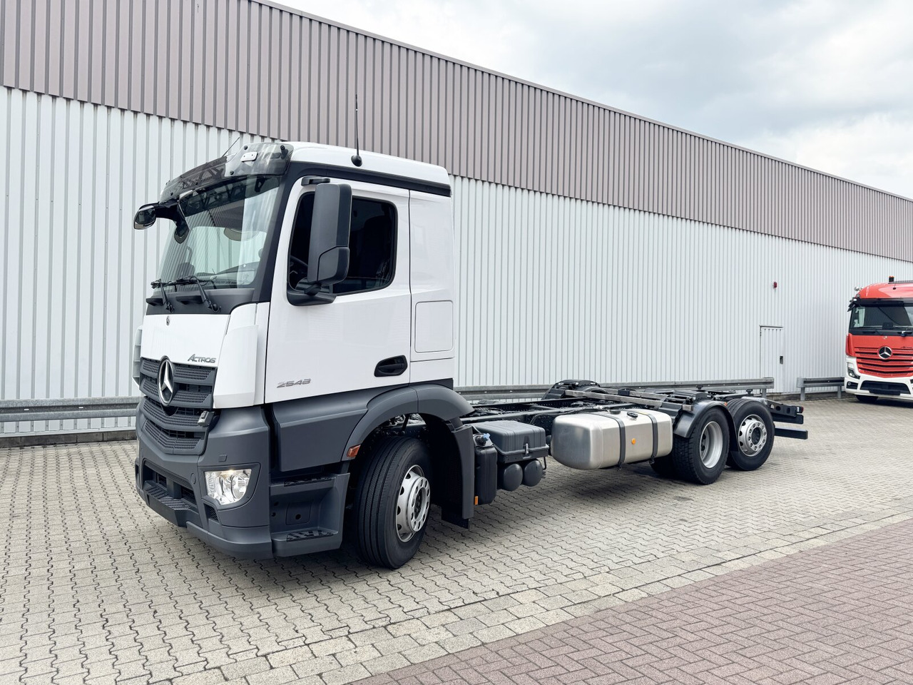 Abrollkipper, Zustand - NEU Mercedes-Benz Actros 2548 L 6x2 Actros 2548 L 6x2, Retarder, Lenk-/Liftachse: das Bild 8